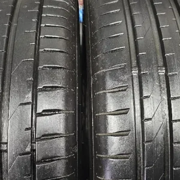 235 55 17 2 x tyres Falken Azenis FK520