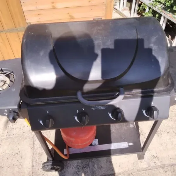 Gas bbq