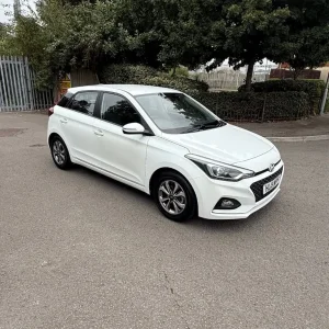 2019 Hyundai i20 1.2 SE Launch Edition 5Dr - Image 2