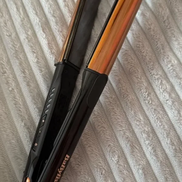 Babyliss hair straightener