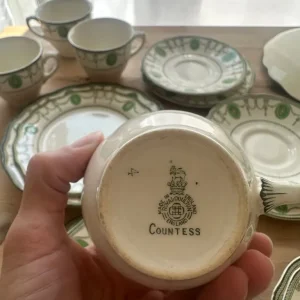 Royal Doulton Countess China tea cups - Image 2