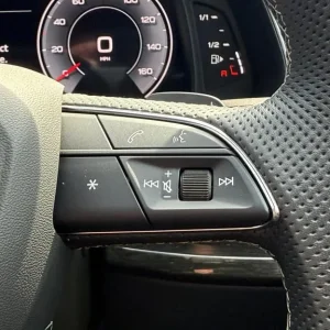 2023 Audi Q7 3.0 TDI V6 50 Black Edition SUV - Image 8