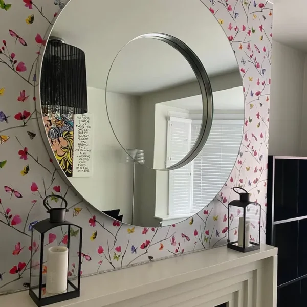 Contemporary round mirror
