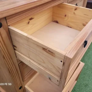 Extra large Mexican pine chest of drawers - Image 7