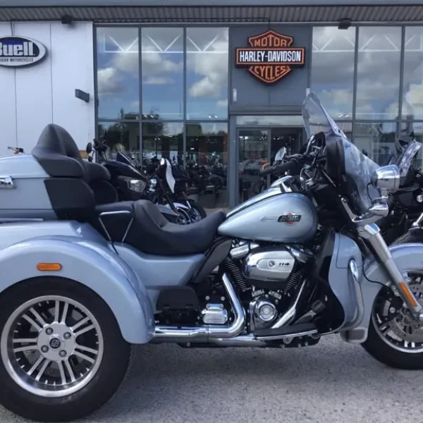 2024 Harley-Davidson TRI GLIDE ULTRA FLHTCUTG Silver Trial Bike