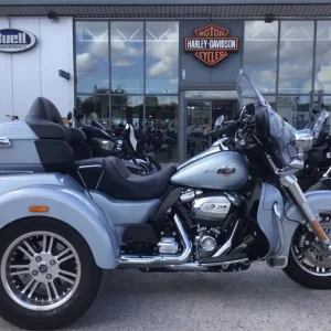 2024 Harley-Davidson TRI GLIDE ULTRA FLHTCUTG Silver Trial Bike