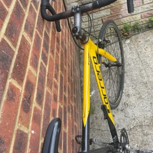 Carrera TDF ltd road bike - Image 6