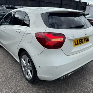 2017 Mercedes-Benz A-Class 1.6 Sport 7G-DCT Euro 6 5-door hatchback - Image 5