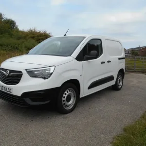 VAUXHALL COMBO 1.5 DIESEL 2300 DYNAMIC VAN 2012