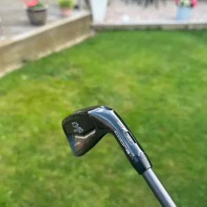 Cobra King Black Utility #4 Iron - Image 2