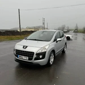 Peugeot 3008 Hatchback 2012 Manual 5-door - Image 5
