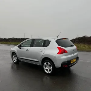 Peugeot 3008 Hatchback 2012 Manual 5-door - Image 7