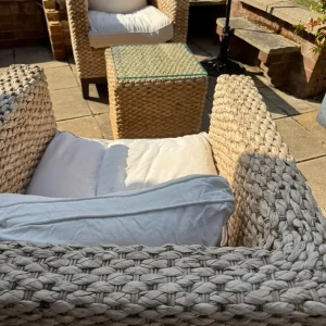 Wicker chairs and tabla with glass top - Image 6