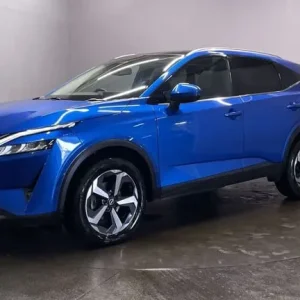 2022 Nissan Qashqai 1.3 DIG-T Hybrid SUV - Image 4