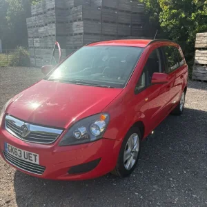 2013 Vauxhall Zafira B 1.6 Manual MPV - Image 3