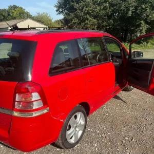 2013 Vauxhall Zafira B 1.6 Manual MPV - Image 5