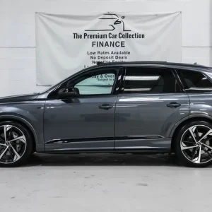 2022 Audi Q7 TDI QUATTRO S LINE BLACK EDITION WITH SLIDING PANORAMIC ROOF - Image 3