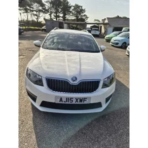 2015 Skoda Octavia TDI vRS Estate Diesel Manual - Image 3