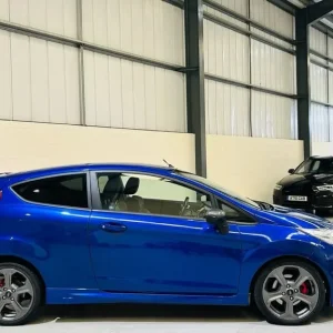 2017 Ford Fiesta ST-3 1.6T EcoBoost Hatchback - Image 6