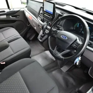 2021 Ford Transit Custom 1.0 EcoBoost 13.6kWh Trend Auto Panel Van - Image 2