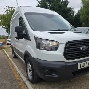 2017 Ford Transit 2.0 EcoBlue RWD Panel Van - Image 5