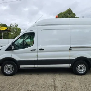 2017 Ford Transit 2.0 EcoBlue RWD Panel Van - Image 7