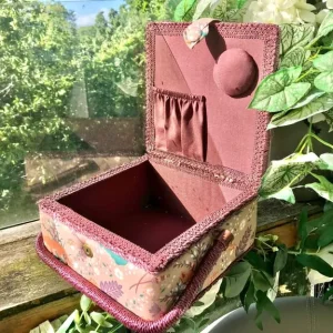 Fox fabric design sewing container - Image 2