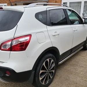 2011 Nissan Qashqai Hatchback - Image 3