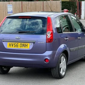 Ford Fiesta 1.4 Zetec 5-Speed Manual - Image 3