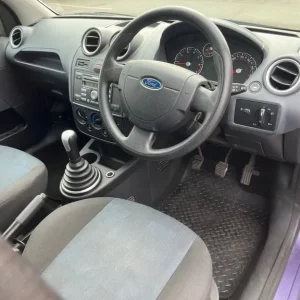 Ford Fiesta 1.4 Zetec 5-Speed Manual - Image 7