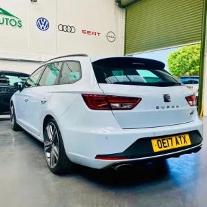 2017 SEAT Leon 2.0 TSI Cupra 300 ST Euro 6 5dr Estate Petrol Manual - Image 3