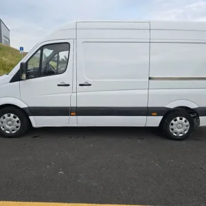 Mercedes-Benz Sprinter 2015 Panel Van 2143cc Manual - Image 5