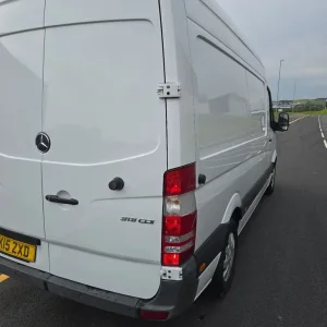 Mercedes-Benz Sprinter 2015 Panel Van 2143cc Manual - Image 6