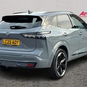 2025 Nissan Qashqai 1.3 DiG-T MH N-Design 5dr Manual Hatchback Petrol Manual - Image 3