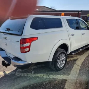 2016 Mitsubishi L200 DI-D 4X4 Warrior DCB Pickup Diesel Manual - Image 5