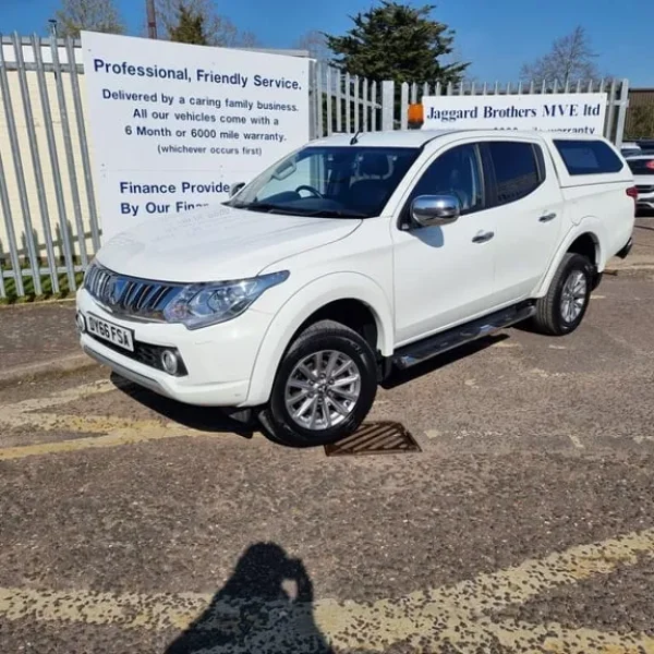 2016 Mitsubishi L200 DI-D 4X4 Warrior DCB Pickup Diesel Manual