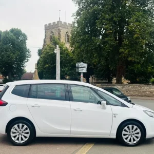 2015 Vauxhall Zafira 1.4T SE 5dr MPV Petrol Manual - Image 5