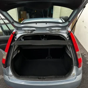 2005 Ford Fiesta Hatchback - Image 8