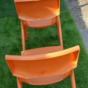 5 Heavy Duty Plastic Chairs - Image 3