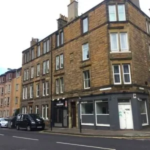 1 Bed Flat, Marionville Road