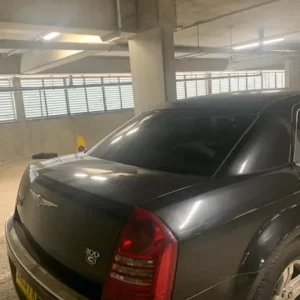 Chrysler 300c - Image 3