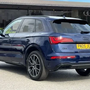 2025 Audi Q5 Black Edition 40 TDI quattro - Image 2