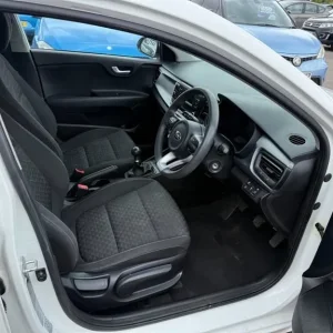 2017 Kia Rio 1 Hatchback Petrol Manual - Image 7
