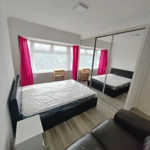 Double Room in Alness, Highland - Image 3