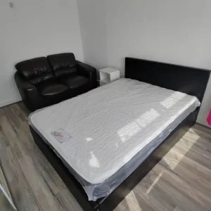 Double Room in Alness, Highland - Image 5