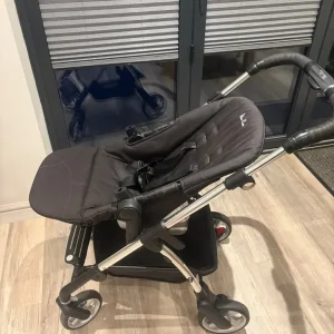 Silver Cross Wayfarer travel system - Image 5