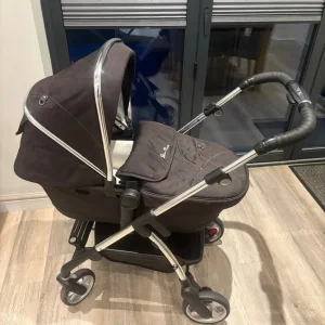 Silver Cross Wayfarer travel system