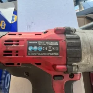 Mac Tools 1/2” battery impact gun - Image 3