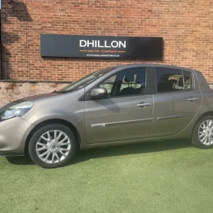 Renault Clio DYNAMIQUE 16V - Image 2