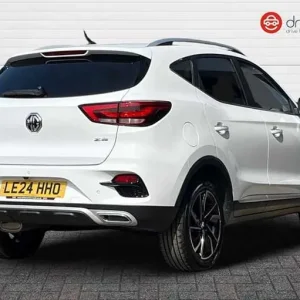 2024 MG ZS 1.5 VTi Tech Exclusive SUV 5-door manual - Image 3